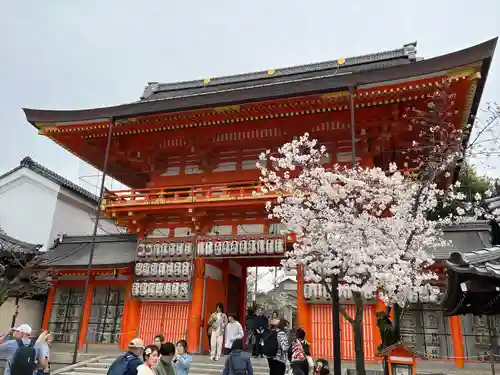 八坂神社(祇園さん)の山門