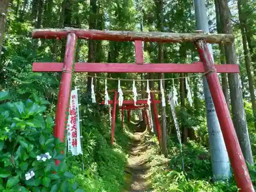 上之臺稲荷神社の鳥居