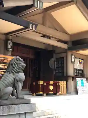 東郷神社の狛犬