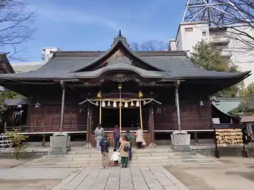 四柱神社の本殿