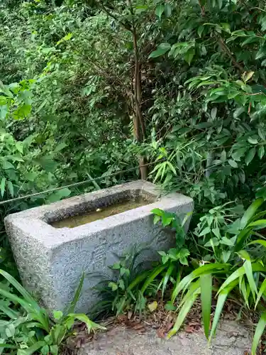 咳嗽神社の手水舎