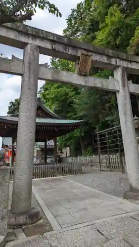 吉田神社の鳥居