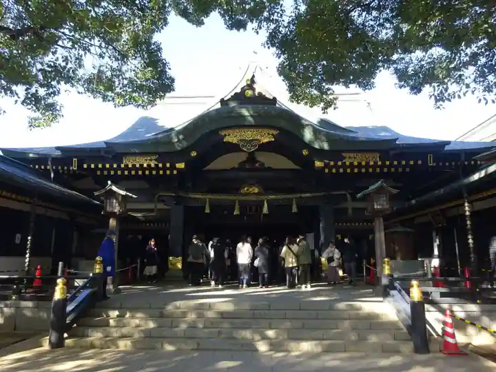 穴八幡宮の本殿・本堂