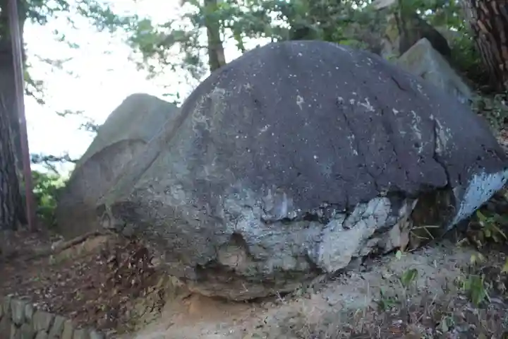 山梨岡神社のその他建物