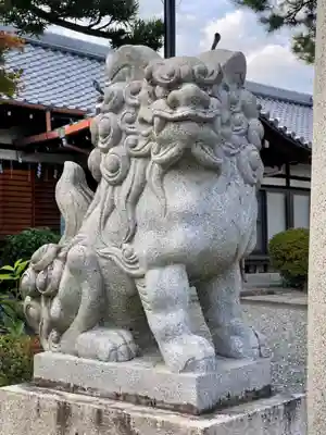 六請神社の狛犬