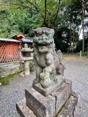 八幡宮(吉利倶八幡宮・勧修寺八幡宮)の狛犬