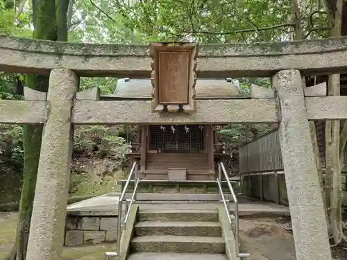 瑞丘八幡神社の末社・摂社