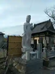 実成寺の像