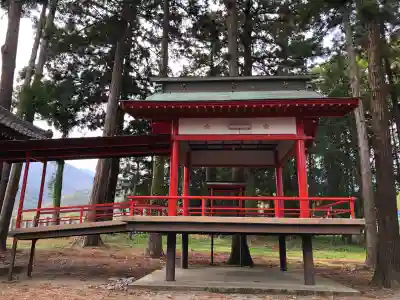 天神中條天満宮の{uncategorized: "未分類", other: "その他", undefined: "問題あり", building: "その他建物", grave: "お墓", sacred_gate: "鳥居", guardian: "狛犬", statue: "像", buddha: "仏像", history: "歴史", nature: "自然", garden: "庭園", animal: "動物", pagoda: "塔", temizu: "手水舎", mountain_gate: "山門・神門", sanctuary: "本殿・本堂", subordinate: "末社・摂社", art: "芸術", scenery: "景色", jizo: "地蔵", ema: "絵馬", goshuin: "御朱印", omikuji: "おみくじ", items: "授与品その他", amulet: "お守り", goshuincho: "御朱印帳", eats: "食事", festival: "お祭り", votive_dance: "神楽", shichigosan: "七五三参", wedding: "結婚式", experience: "体験その他", initially: "初詣", around: "周辺", anti_infection: "感染症対策"}
