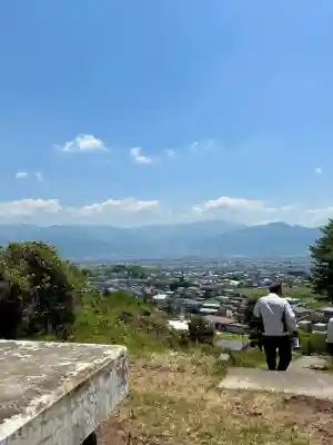 蚊里田八幡宮の{uncategorized: "未分類", other: "その他", undefined: "問題あり", building: "その他建物", grave: "お墓", sacred_gate: "鳥居", guardian: "狛犬", statue: "像", buddha: "仏像", history: "歴史", nature: "自然", garden: "庭園", animal: "動物", pagoda: "塔", temizu: "手水舎", mountain_gate: "山門・神門", sanctuary: "本殿・本堂", subordinate: "末社・摂社", art: "芸術", scenery: "景色", jizo: "地蔵", ema: "絵馬", goshuin: "御朱印", omikuji: "おみくじ", items: "授与品その他", amulet: "お守り", goshuincho: "御朱印帳", eats: "食事", festival: "お祭り", votive_dance: "神楽", shichigosan: "七五三参", wedding: "結婚式", experience: "体験その他", initially: "初詣", around: "周辺", anti_infection: "感染症対策"}