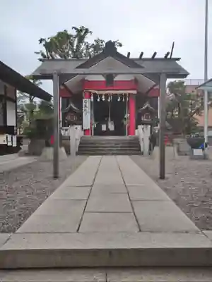 元郷氷川神社の本殿・本堂