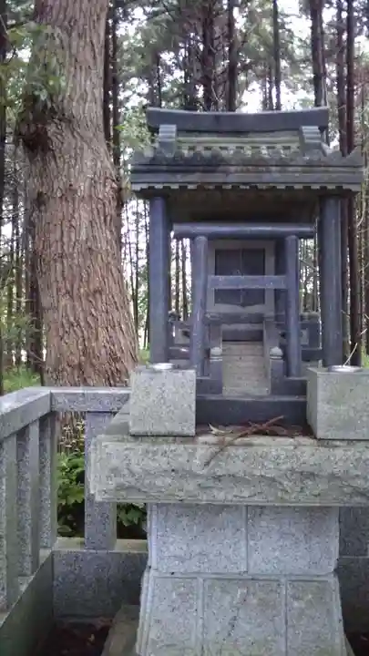 青龍神社の本殿・本堂