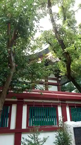 開口神社の本殿