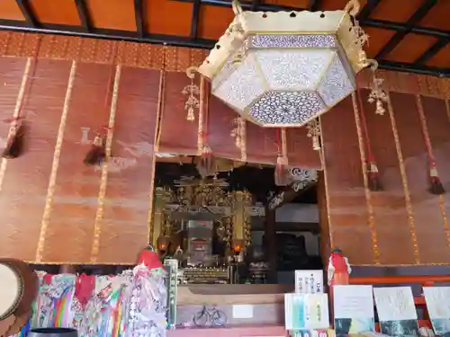 八坂寺の本殿・本堂