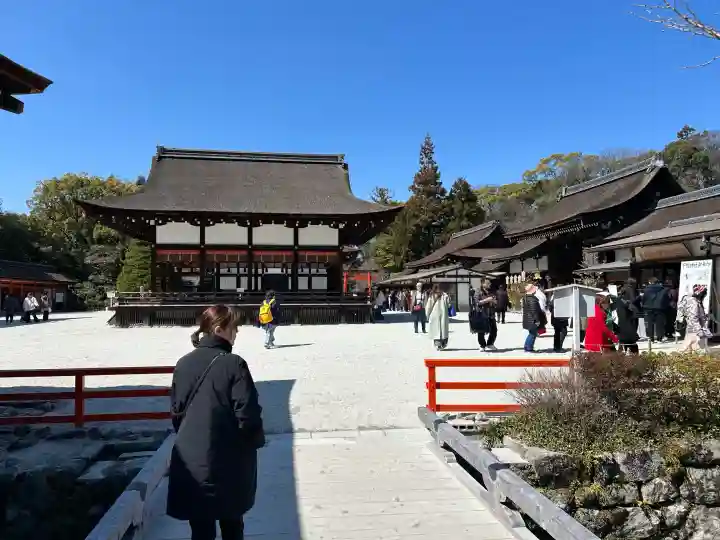 賀茂御祖神社(下鴨神社)の{uncategorized: "未分類", other: "その他", undefined: "問題あり", building: "その他建物", grave: "お墓", sacred_gate: "鳥居", guardian: "狛犬", statue: "像", buddha: "仏像", history: "歴史", nature: "自然", garden: "庭園", animal: "動物", pagoda: "塔", temizu: "手水舎", mountain_gate: "山門・神門", sanctuary: "本殿・本堂", subordinate: "末社・摂社", art: "芸術", scenery: "景色", jizo: "地蔵", ema: "絵馬", goshuin: "御朱印", omikuji: "おみくじ", items: "授与品その他", amulet: "お守り", goshuincho: "御朱印帳", eats: "食事", festival: "お祭り", votive_dance: "神楽", shichigosan: "七五三参", wedding: "結婚式", experience: "体験その他", initially: "初詣", around: "周辺", anti_infection: "感染症対策"}