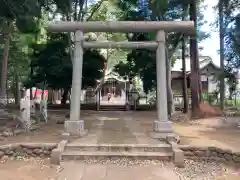 大泉諏訪神社の鳥居