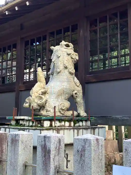若栗神社八幡宮(島村)の狛犬