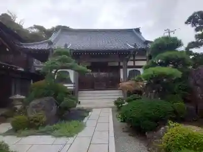 東漸寺の本殿・本堂
