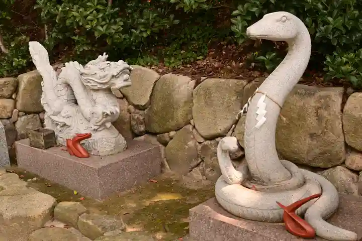 大山神社(自転車神社・耳明神社)の像