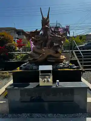 龍口明神社の{uncategorized: "未分類", other: "その他", undefined: "問題あり", building: "その他建物", grave: "お墓", sacred_gate: "鳥居", guardian: "狛犬", statue: "像", buddha: "仏像", history: "歴史", nature: "自然", garden: "庭園", animal: "動物", pagoda: "塔", temizu: "手水舎", mountain_gate: "山門・神門", sanctuary: "本殿・本堂", subordinate: "末社・摂社", art: "芸術", scenery: "景色", jizo: "地蔵", ema: "絵馬", goshuin: "御朱印", omikuji: "おみくじ", items: "授与品その他", amulet: "お守り", goshuincho: "御朱印帳", eats: "食事", festival: "お祭り", votive_dance: "神楽", shichigosan: "七五三参", wedding: "結婚式", experience: "体験その他", initially: "初詣", around: "周辺", anti_infection: "感染症対策"}