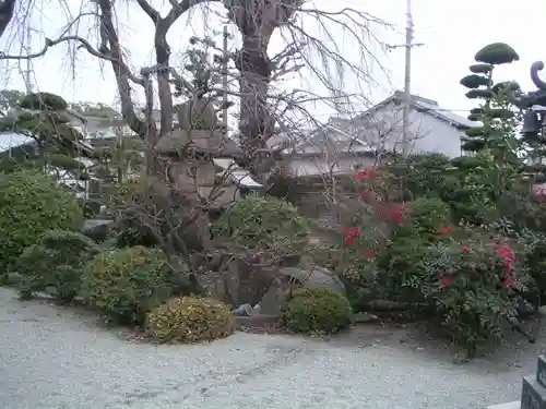 法華寺の庭園