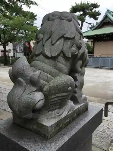 葛飾氷川神社の狛犬