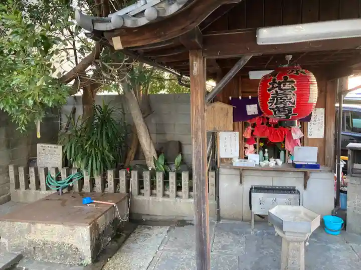 谷の清水(清水井戸地蔵尊)(大阪府)