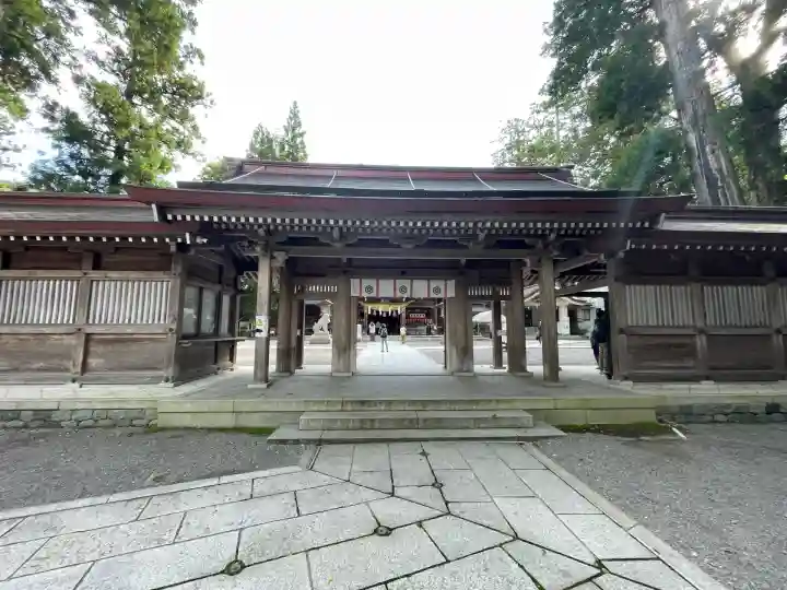 白山比咩神社(石川県)