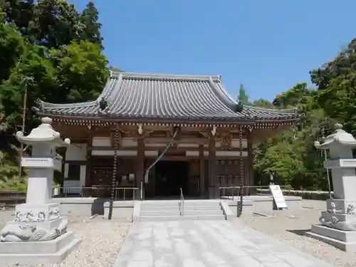 瀧安寺の本殿・本堂