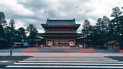 平安神宮の山門