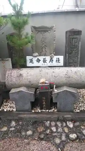 甲斐奈神社の末社