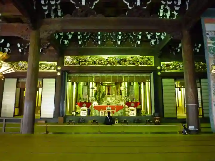 本山専修寺の本殿・本堂