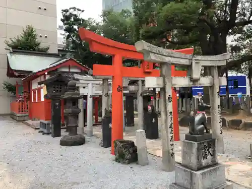 今益稲荷神社の鳥居