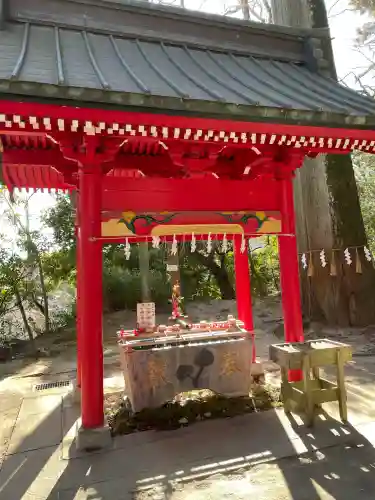 高瀧神社の{uncategorized: "未分類", other: "その他", undefined: "問題あり", building: "その他建物", grave: "お墓", sacred_gate: "鳥居", guardian: "狛犬", statue: "像", buddha: "仏像", history: "歴史", nature: "自然", garden: "庭園", animal: "動物", pagoda: "塔", temizu: "手水舎", mountain_gate: "山門・神門", sanctuary: "本殿・本堂", subordinate: "末社・摂社", art: "芸術", scenery: "景色", jizo: "地蔵", ema: "絵馬", goshuin: "御朱印", omikuji: "おみくじ", items: "授与品その他", amulet: "お守り", goshuincho: "御朱印帳", eats: "食事", festival: "お祭り", votive_dance: "神楽", shichigosan: "七五三参", wedding: "結婚式", experience: "体験その他", initially: "初詣", around: "周辺", anti_infection: "感染症対策"}