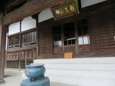 見立寺の本殿・本堂