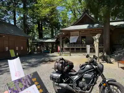 鏑八幡神社の{uncategorized: "未分類", other: "その他", undefined: "問題あり", building: "その他建物", grave: "お墓", sacred_gate: "鳥居", guardian: "狛犬", statue: "像", buddha: "仏像", history: "歴史", nature: "自然", garden: "庭園", animal: "動物", pagoda: "塔", temizu: "手水舎", mountain_gate: "山門・神門", sanctuary: "本殿・本堂", subordinate: "末社・摂社", art: "芸術", scenery: "景色", jizo: "地蔵", ema: "絵馬", goshuin: "御朱印", omikuji: "おみくじ", items: "授与品その他", amulet: "お守り", goshuincho: "御朱印帳", eats: "食事", festival: "お祭り", votive_dance: "神楽", shichigosan: "七五三参", wedding: "結婚式", experience: "体験その他", initially: "初詣", around: "周辺", anti_infection: "感染症対策"}