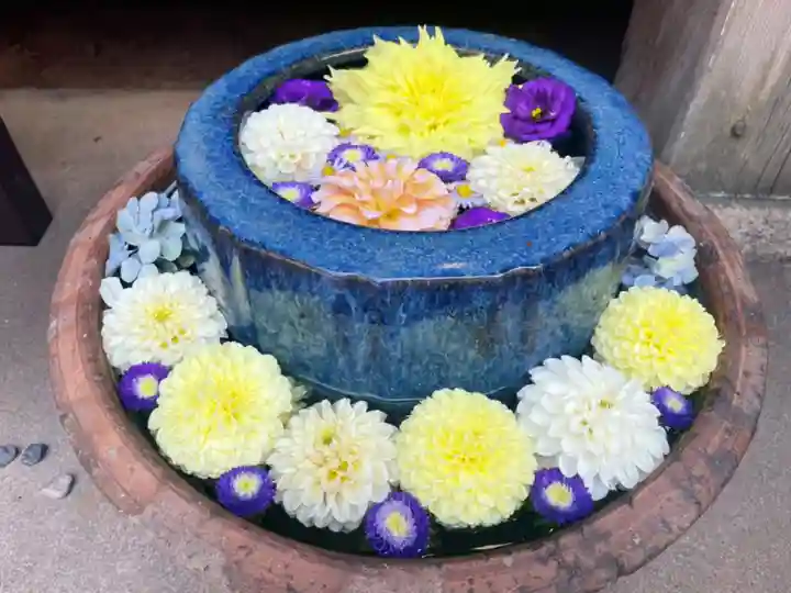 山﨑八幡宮の手水舎