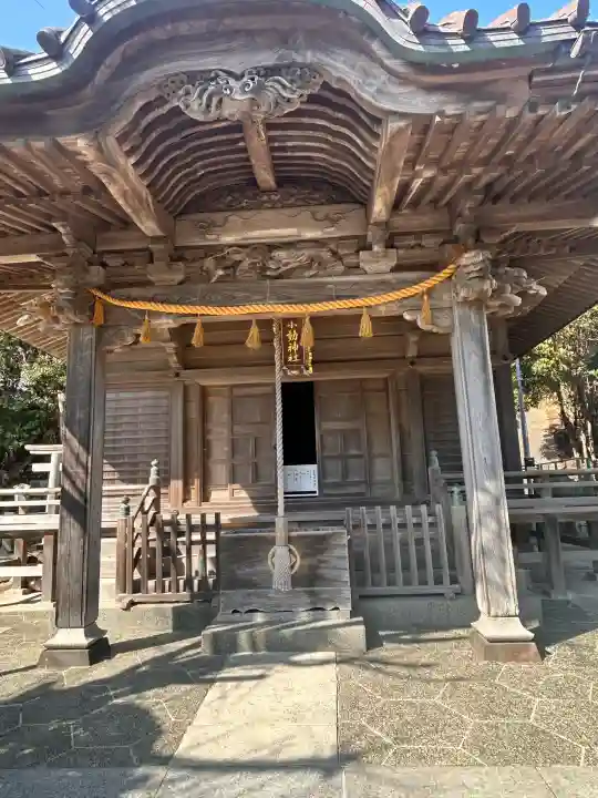 小動神社の{uncategorized: "未分類", other: "その他", undefined: "問題あり", building: "その他建物", grave: "お墓", sacred_gate: "鳥居", guardian: "狛犬", statue: "像", buddha: "仏像", history: "歴史", nature: "自然", garden: "庭園", animal: "動物", pagoda: "塔", temizu: "手水舎", mountain_gate: "山門・神門", sanctuary: "本殿・本堂", subordinate: "末社・摂社", art: "芸術", scenery: "景色", jizo: "地蔵", ema: "絵馬", goshuin: "御朱印", omikuji: "おみくじ", items: "授与品その他", amulet: "お守り", goshuincho: "御朱印帳", eats: "食事", festival: "お祭り", votive_dance: "神楽", shichigosan: "七五三参", wedding: "結婚式", experience: "体験その他", initially: "初詣", around: "周辺", anti_infection: "感染症対策"}