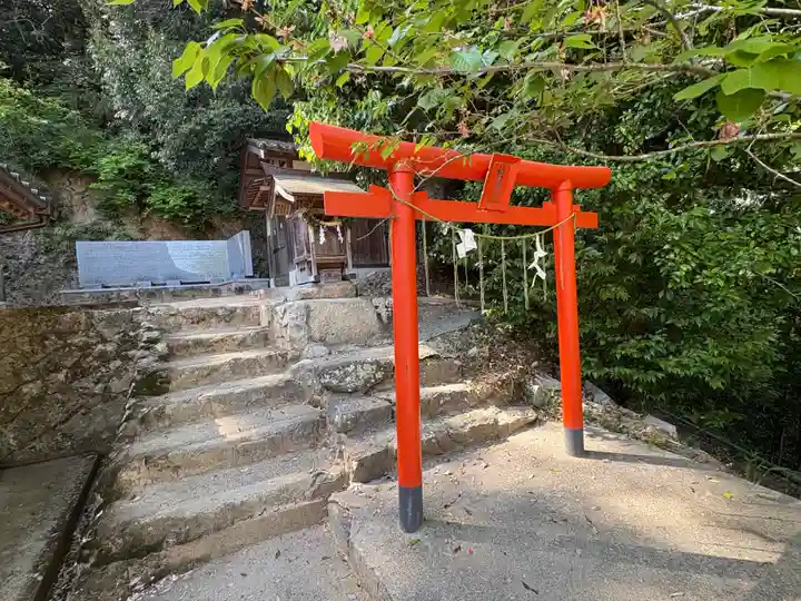 石上布都魂神社(岡山県)