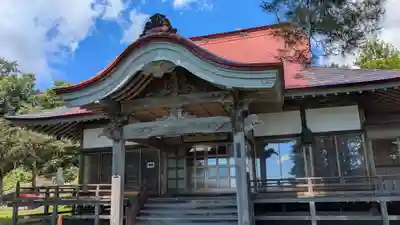洞爺寺の本殿・本堂