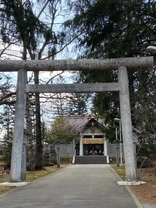 音更神社の鳥居