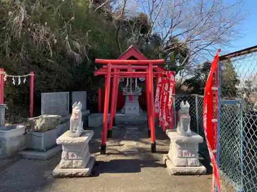 手古塚稲荷神社の鳥居