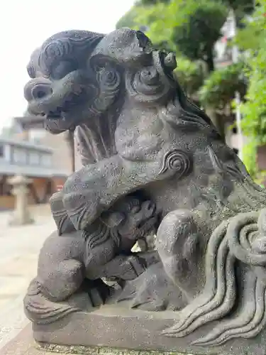 太田杉山神社・横濱水天宮の狛犬