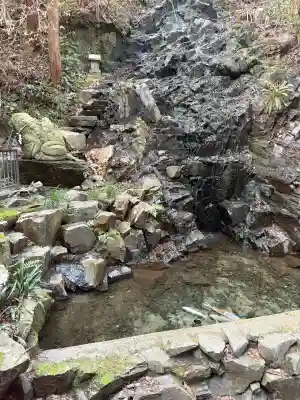 猿田彦三河神社の{uncategorized: "未分類", other: "その他", undefined: "問題あり", building: "その他建物", grave: "お墓", sacred_gate: "鳥居", guardian: "狛犬", statue: "像", buddha: "仏像", history: "歴史", nature: "自然", garden: "庭園", animal: "動物", pagoda: "塔", temizu: "手水舎", mountain_gate: "山門・神門", sanctuary: "本殿・本堂", subordinate: "末社・摂社", art: "芸術", scenery: "景色", jizo: "地蔵", ema: "絵馬", goshuin: "御朱印", omikuji: "おみくじ", items: "授与品その他", amulet: "お守り", goshuincho: "御朱印帳", eats: "食事", festival: "お祭り", votive_dance: "神楽", shichigosan: "七五三参", wedding: "結婚式", experience: "体験その他", initially: "初詣", around: "周辺", anti_infection: "感染症対策"}