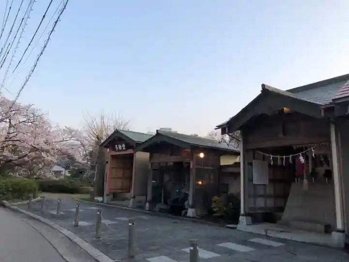 向川原町慈母観音のその他建物