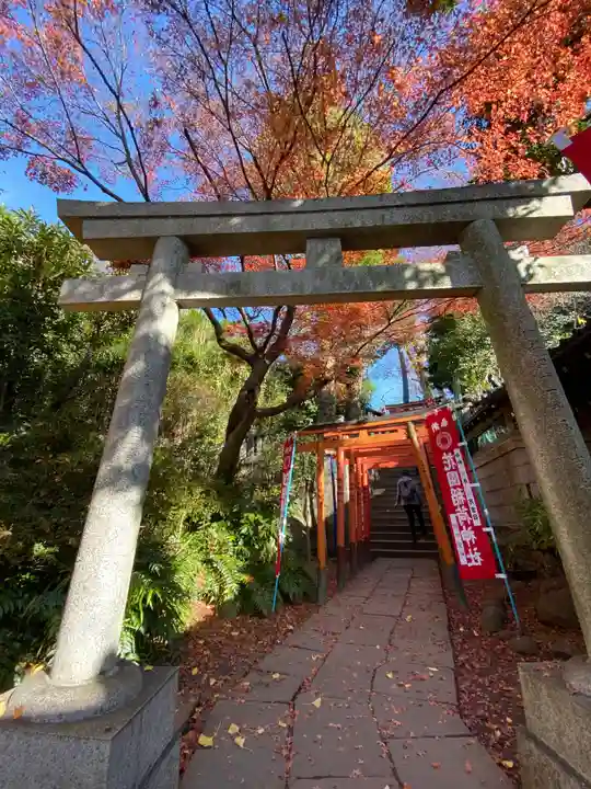 花園稲荷神社の鳥居