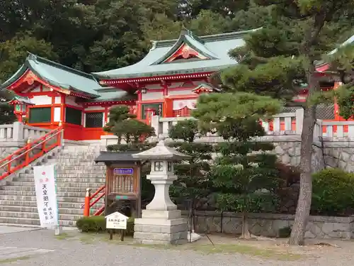 足利織姫神社の本殿