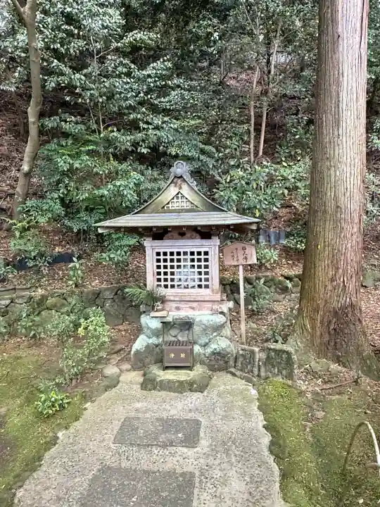 當麻寺西南院の{uncategorized: "未分類", other: "その他", undefined: "問題あり", building: "その他建物", grave: "お墓", sacred_gate: "鳥居", guardian: "狛犬", statue: "像", buddha: "仏像", history: "歴史", nature: "自然", garden: "庭園", animal: "動物", pagoda: "塔", temizu: "手水舎", mountain_gate: "山門・神門", sanctuary: "本殿・本堂", subordinate: "末社・摂社", art: "芸術", scenery: "景色", jizo: "地蔵", ema: "絵馬", goshuin: "御朱印", omikuji: "おみくじ", items: "授与品その他", amulet: "お守り", goshuincho: "御朱印帳", eats: "食事", festival: "お祭り", votive_dance: "神楽", shichigosan: "七五三参", wedding: "結婚式", experience: "体験その他", initially: "初詣", around: "周辺", anti_infection: "感染症対策"}