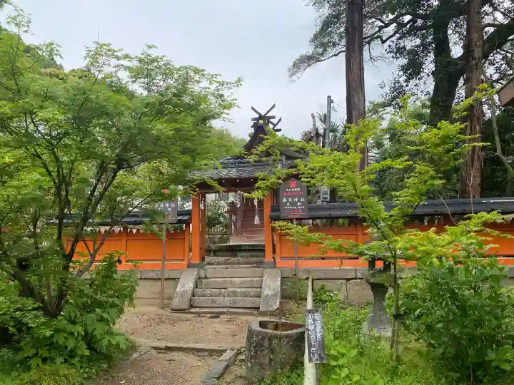 春日神社の{uncategorized: "未分類", other: "その他", undefined: "問題あり", building: "その他建物", grave: "お墓", sacred_gate: "鳥居", guardian: "狛犬", statue: "像", buddha: "仏像", history: "歴史", nature: "自然", garden: "庭園", animal: "動物", pagoda: "塔", temizu: "手水舎", mountain_gate: "山門・神門", sanctuary: "本殿・本堂", subordinate: "末社・摂社", art: "芸術", scenery: "景色", jizo: "地蔵", ema: "絵馬", goshuin: "御朱印", omikuji: "おみくじ", items: "授与品その他", amulet: "お守り", goshuincho: "御朱印帳", eats: "食事", festival: "お祭り", votive_dance: "神楽", shichigosan: "七五三参", wedding: "結婚式", experience: "体験その他", initially: "初詣", around: "周辺", anti_infection: "感染症対策"}