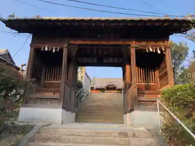 宇野八幡宮の山門・神門
